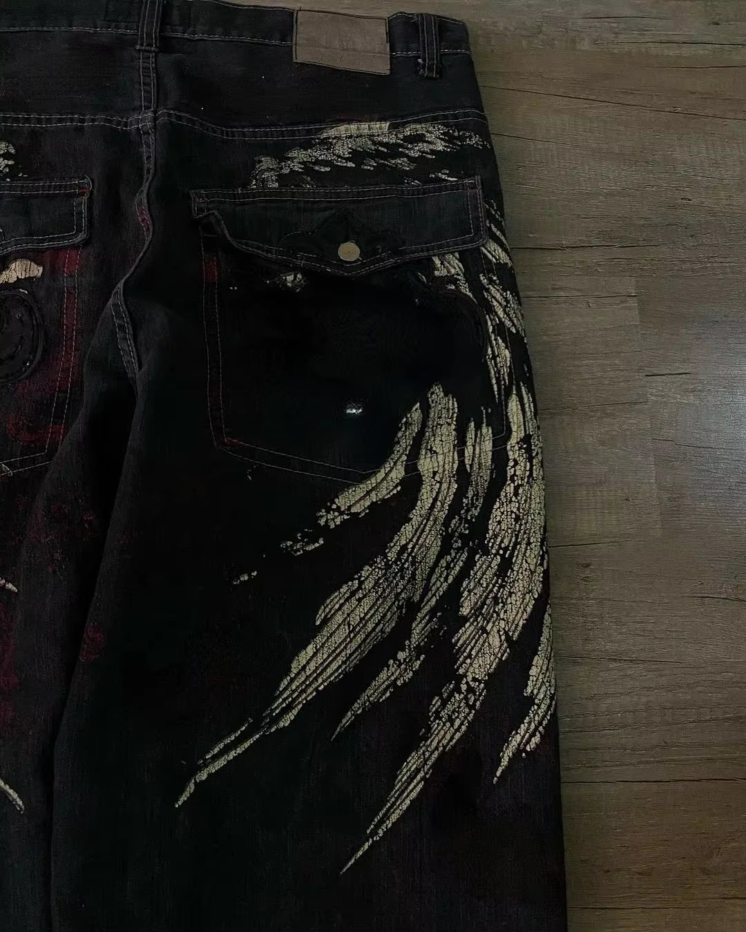 Retro Wing Pattern Baggy Jean 