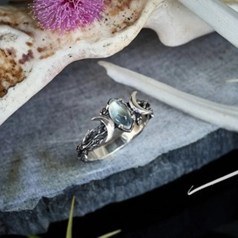 Imitation Moonstone Moon Ring for Women Vintage Party Jewelry Delicate Bohemian Style Finger Accessories for Party